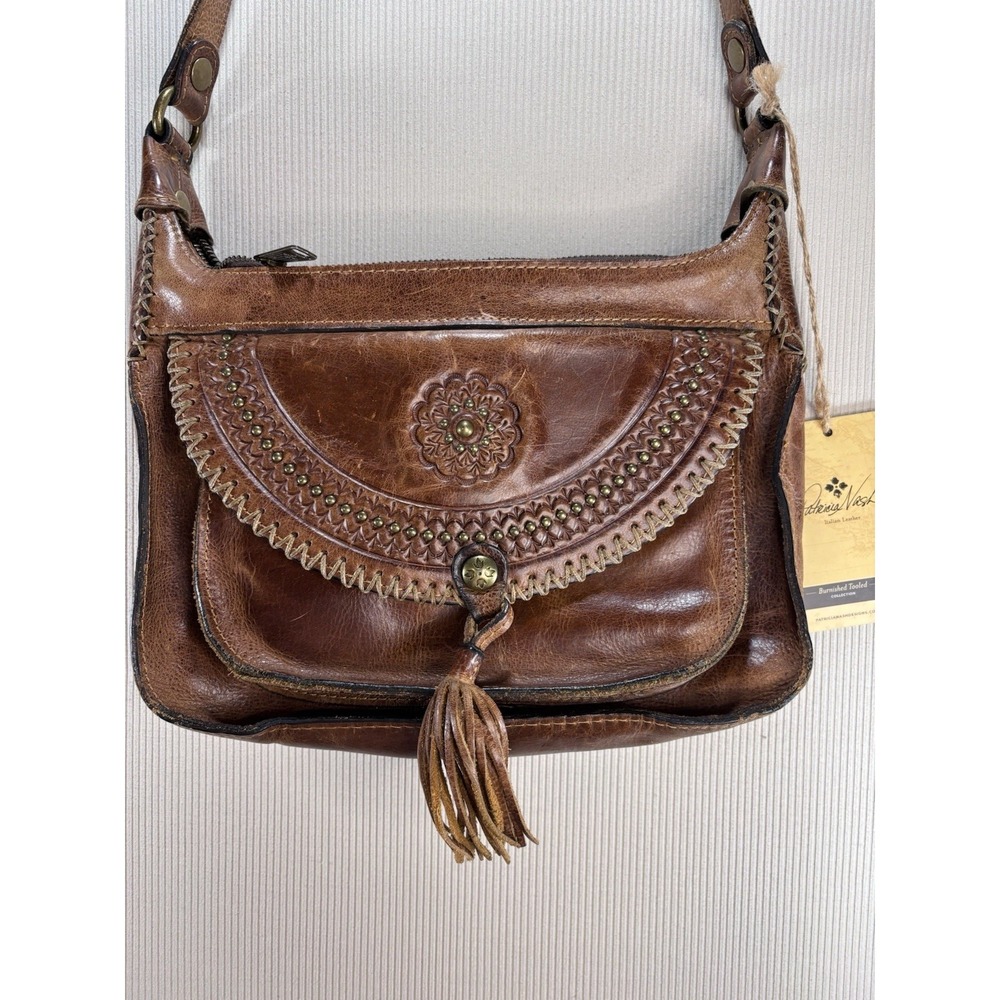 Patricia Nash "Camila" Tooled Leather ‎ Tassel Crossbody Bag Cognac Brown  NWT - Picture 2 of 16